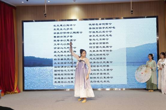 C:\Users\吕华英\Desktop\端午安康宣传部\IMG_0261.JPG