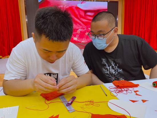 C:\Users\吕华英\Desktop\挑出\ee7cab0357c0df3fab8501b19438173.jpg